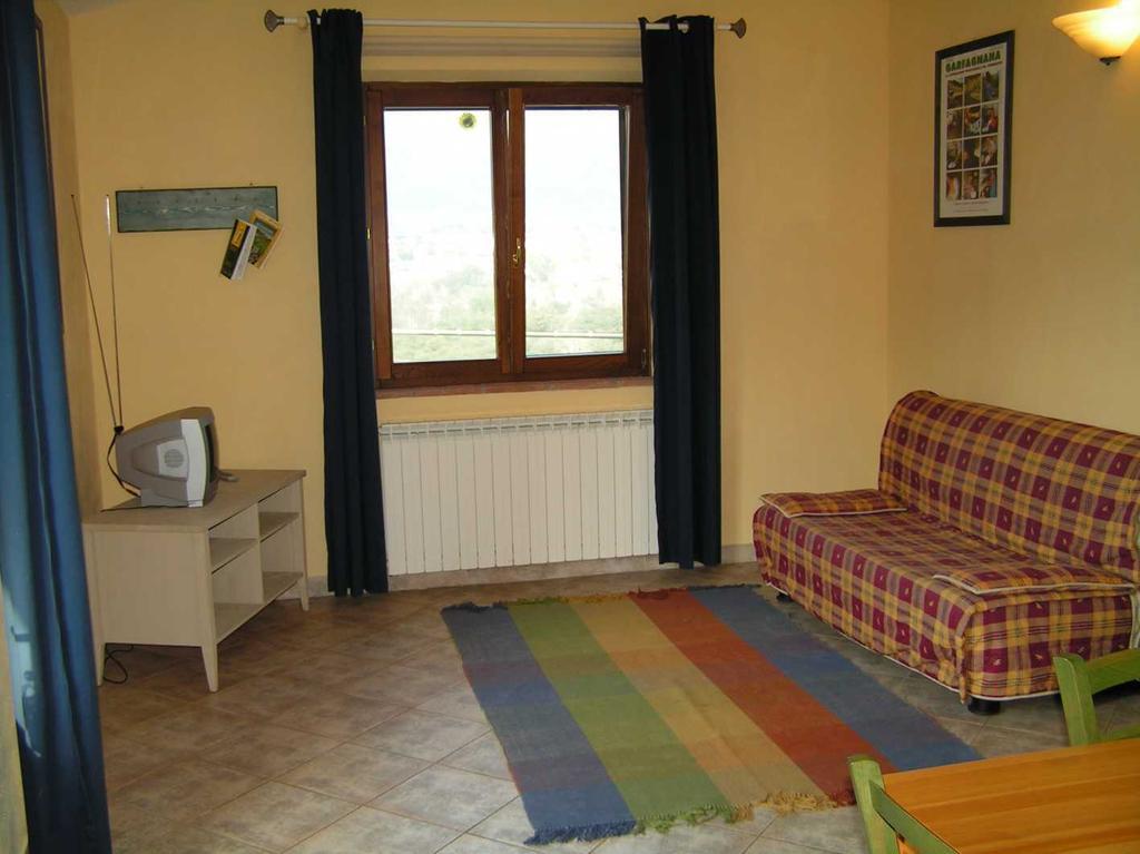 Agriturismo La Palazzina Villa Castelnuovo di Garfagnana Oda fotoğraf